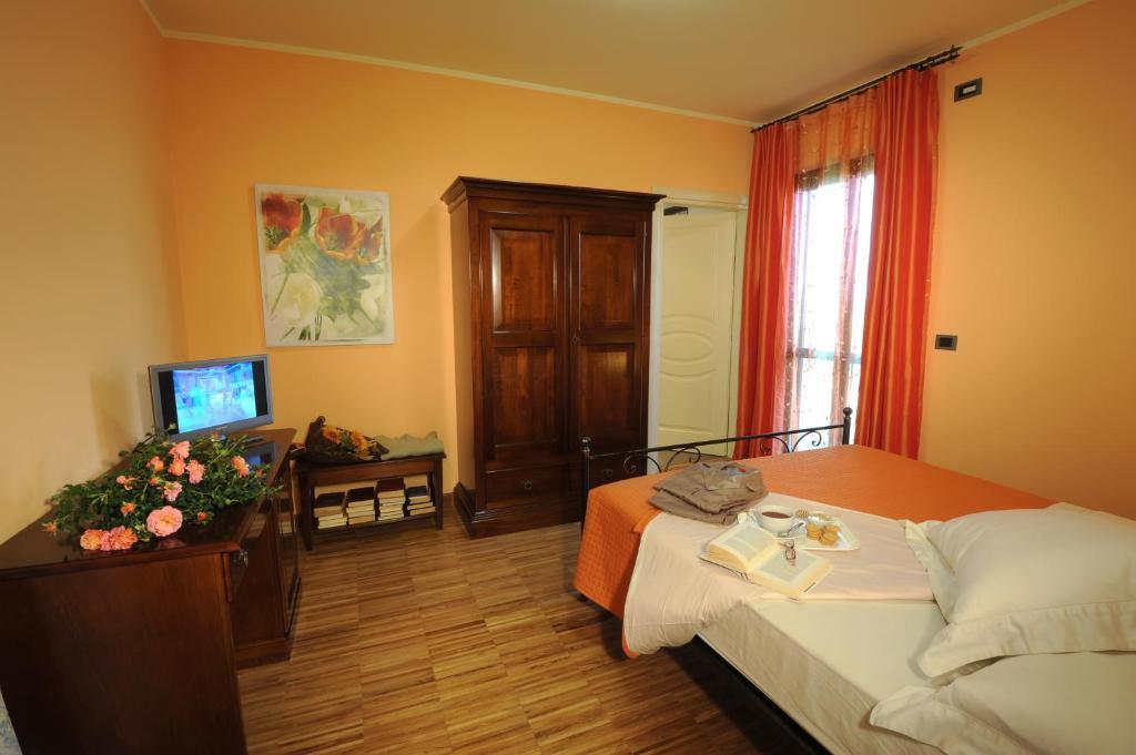 Villa Vecchio Castagnito Bilik gambar